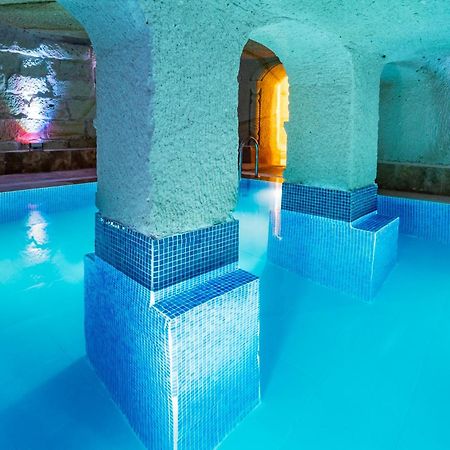 Hotel Cappadocia Inans Cave & Swimming Pool Hot à Nevşehir Extérieur photo