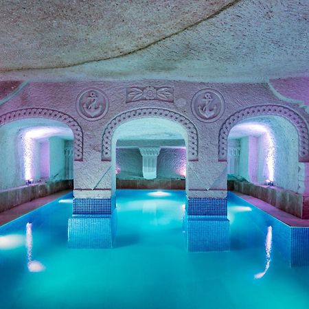 Hotel Cappadocia Inans Cave & Swimming Pool Hot à Nevşehir Extérieur photo